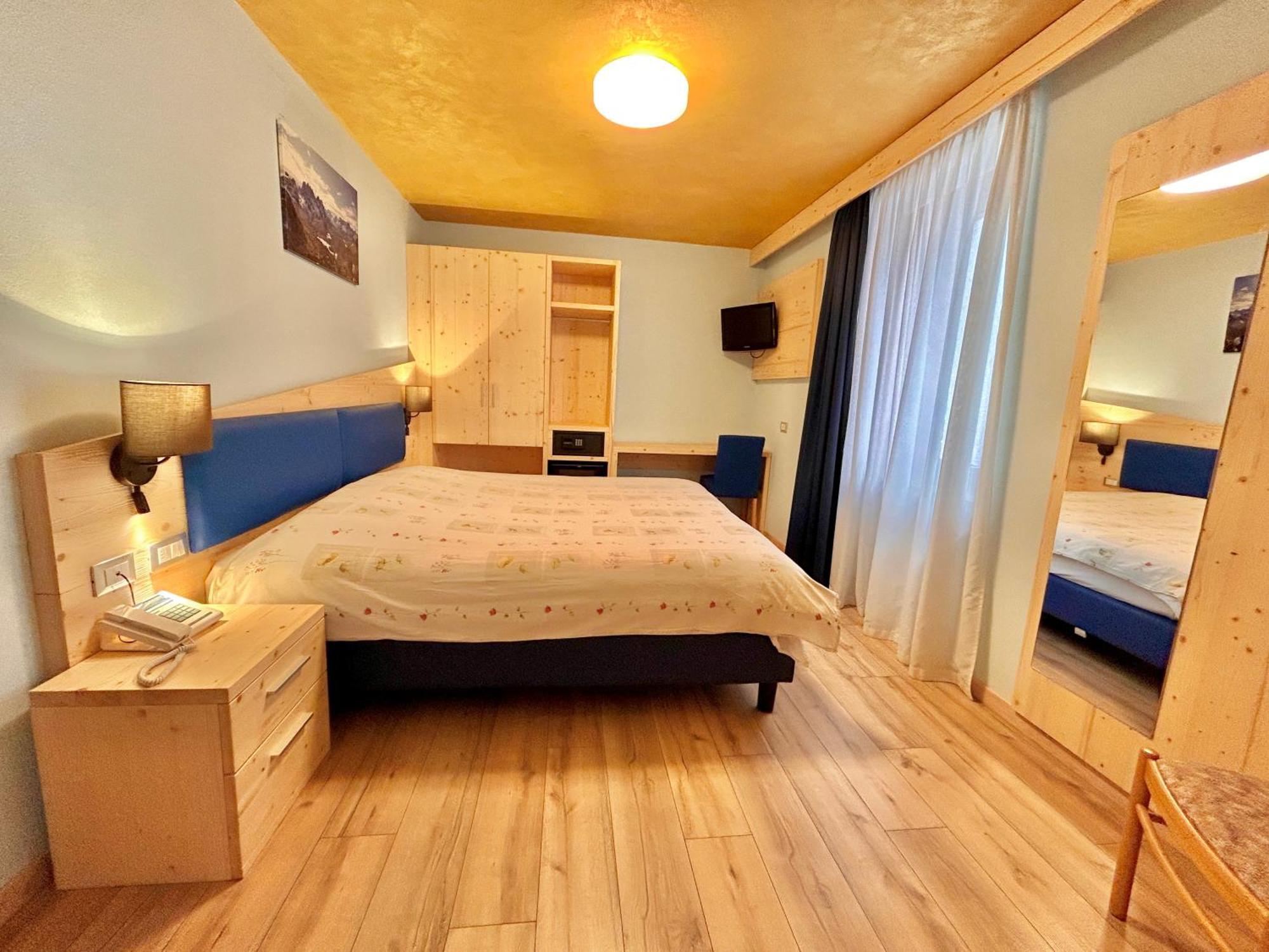 Hotel Centrale Auronzo di Cadore Exterior photo